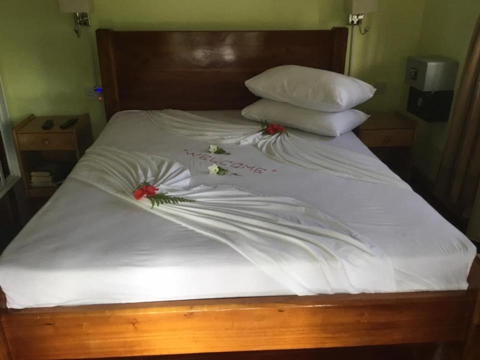 Benjamine'S Guesthouse La Digue Buitenkant foto