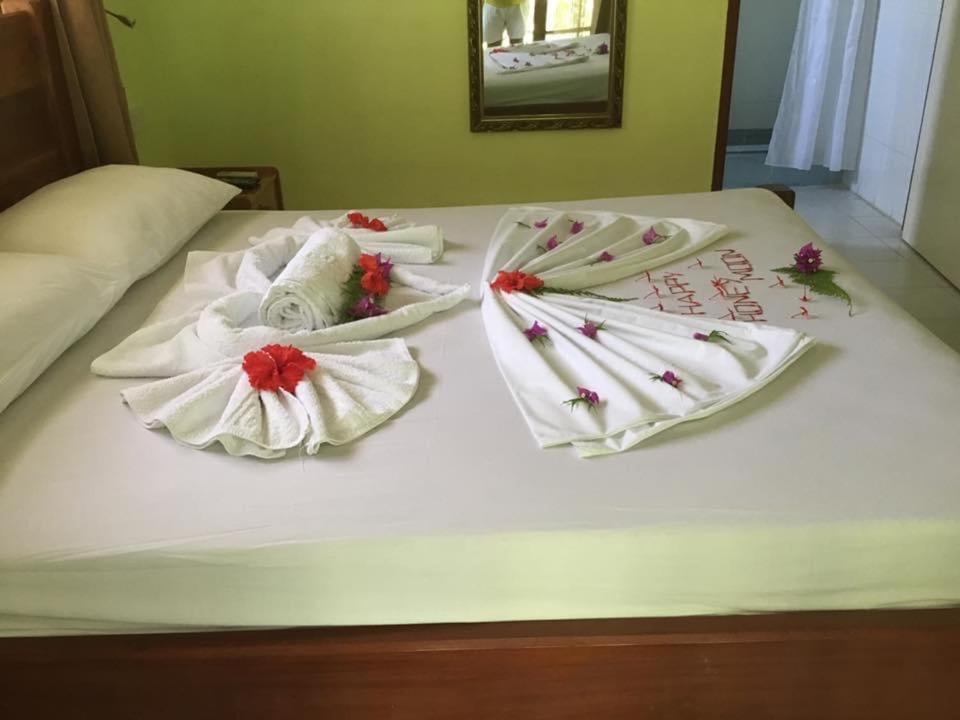 Benjamine'S Guesthouse La Digue Buitenkant foto