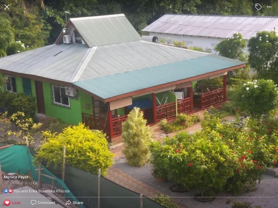 Benjamine'S Guesthouse La Digue Buitenkant foto