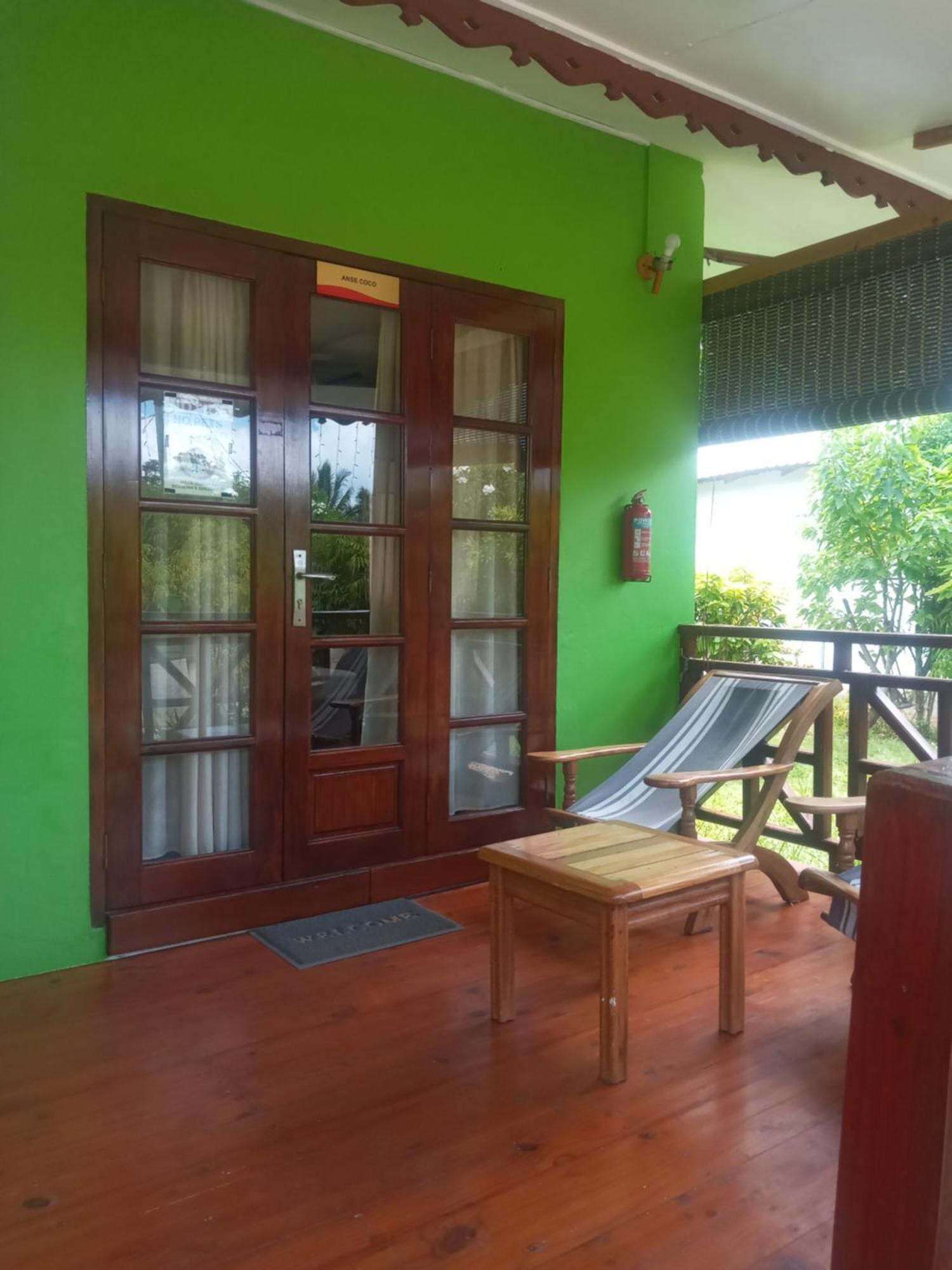 Benjamine'S Guesthouse La Digue Buitenkant foto