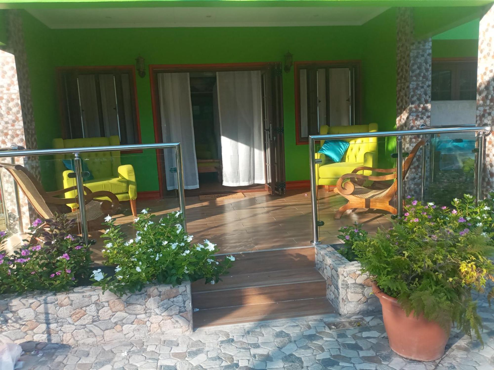 Benjamine'S Guesthouse La Digue Buitenkant foto