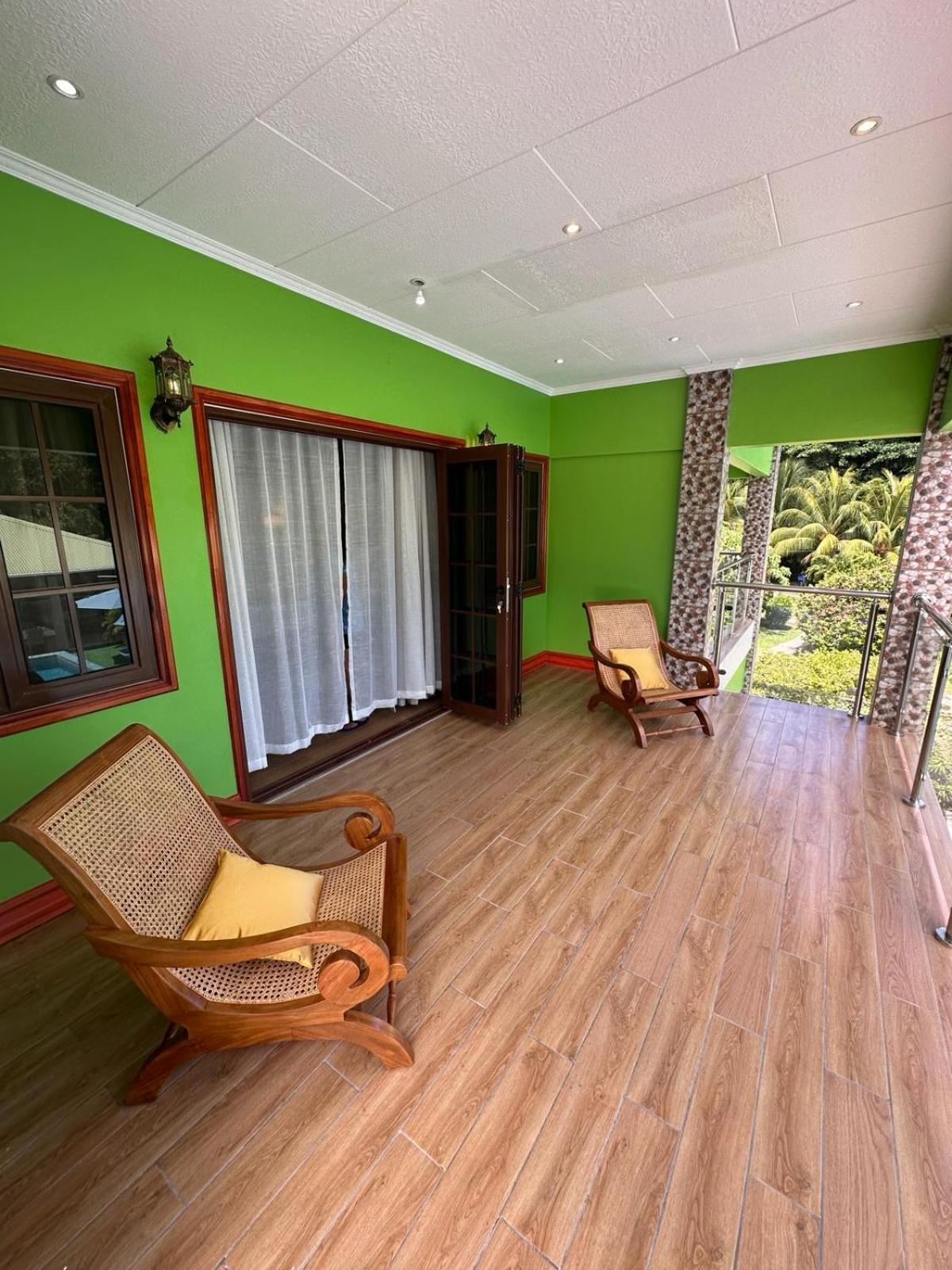 Benjamine'S Guesthouse La Digue Buitenkant foto